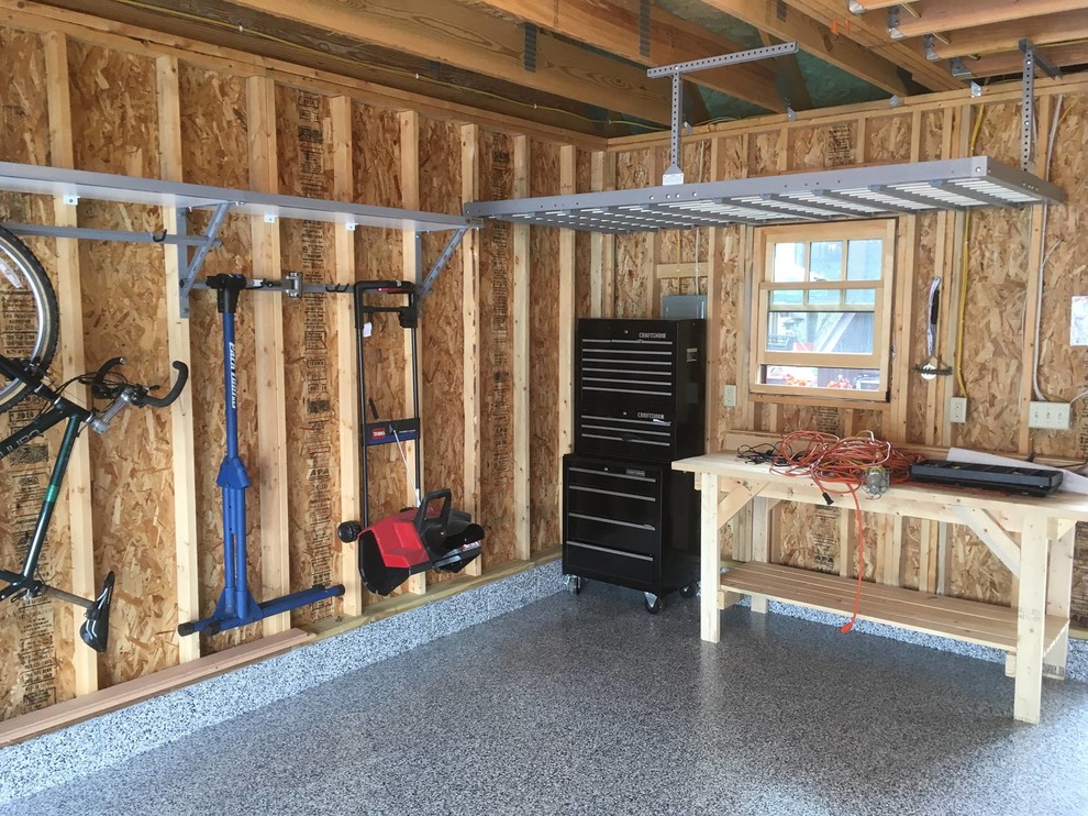 A Well Organized Garage! Traditional Garage Minneapolis by