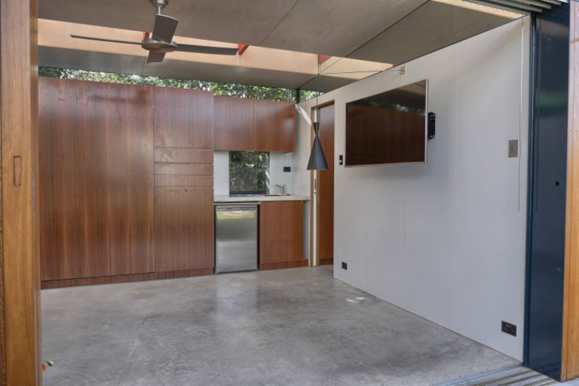 Freistehende, Große Moderne Garage als Arbeitsplatz, Studio oder Werkraum in Sydney
