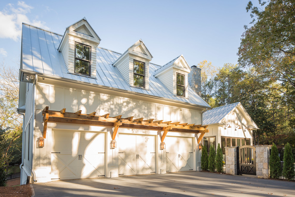 Beautiful Modern Southern Farmhouse by Steve Powell Homes Farmhouse