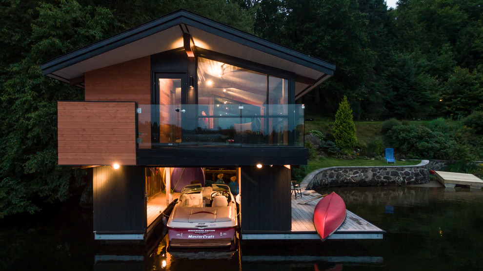 Boat house Lac des sables Contemporary Garage Montreal by