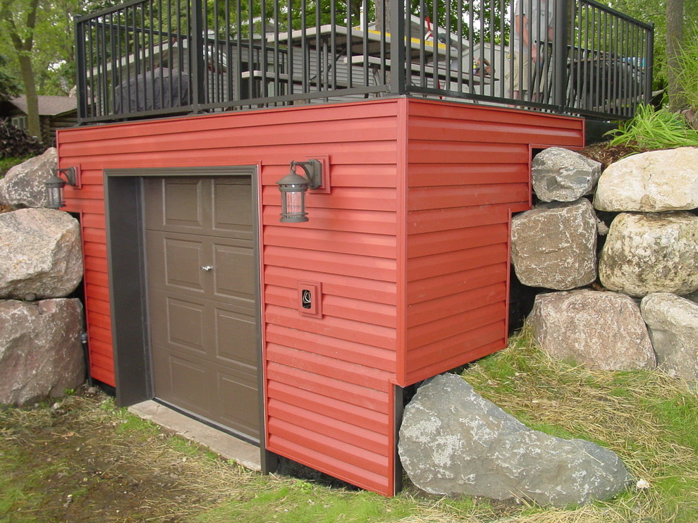 Exemple d'un petit garage séparé chic.