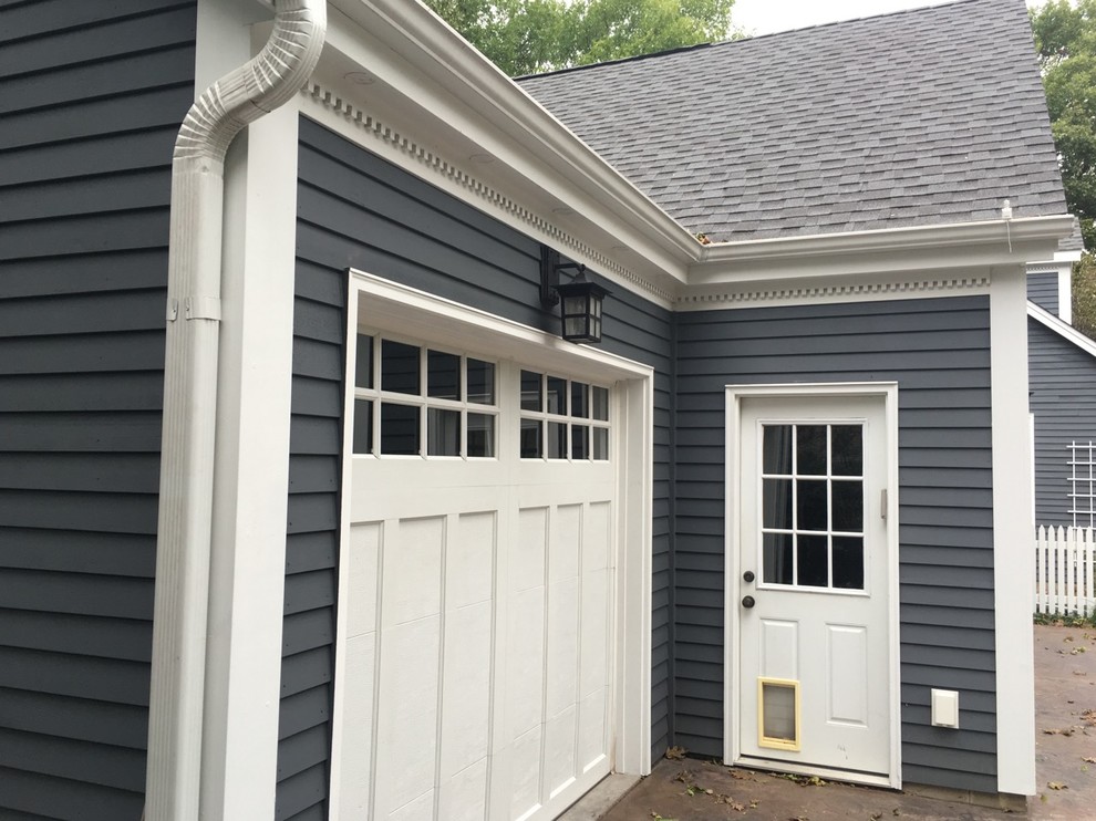 Design ideas for a traditional garage in Minneapolis.