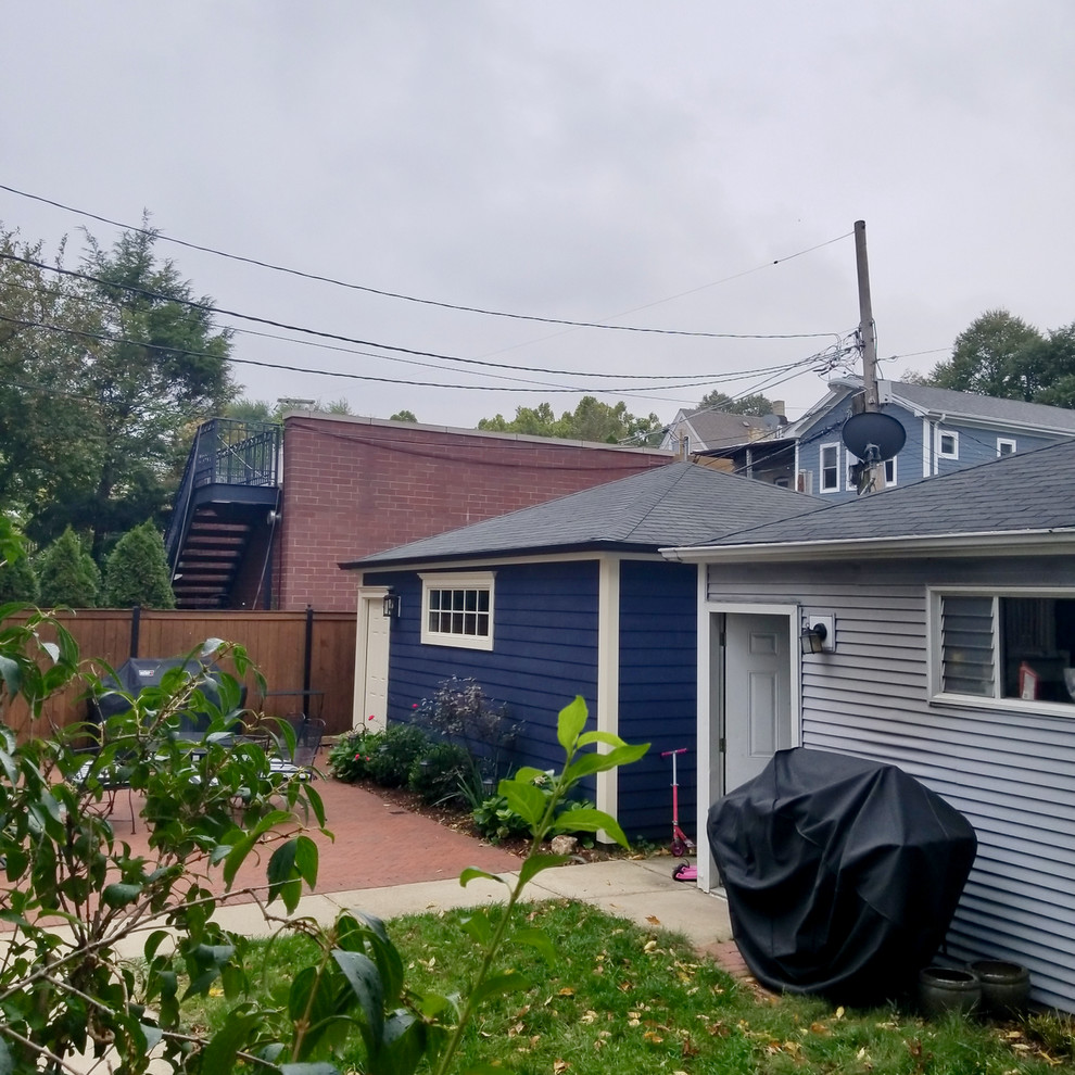 Chicago, IL 60613 James Hardie Siding Remodel Traditional Garage