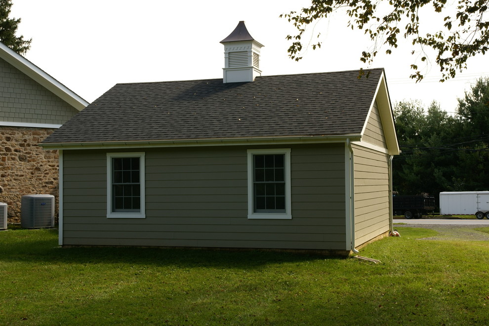 Clarksville garage Traditional Garage Baltimore by ALC