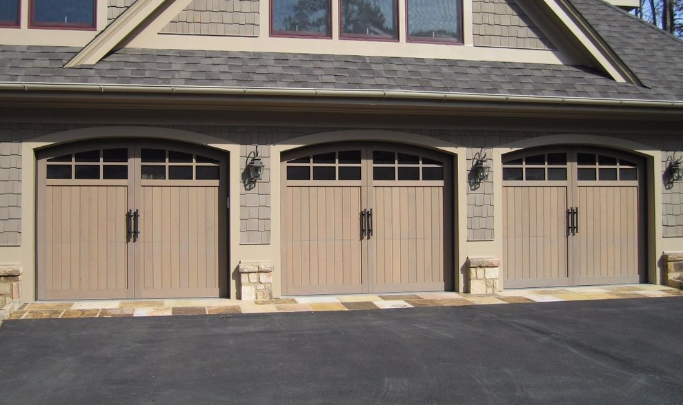 Example of an arts and crafts three-car garage design