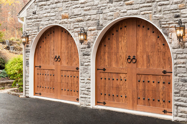 Clopay Canyon Ridge Collection Faux Wood Carriage House Garage Door Rustic Garage Cincinnati By Clopay Houzz