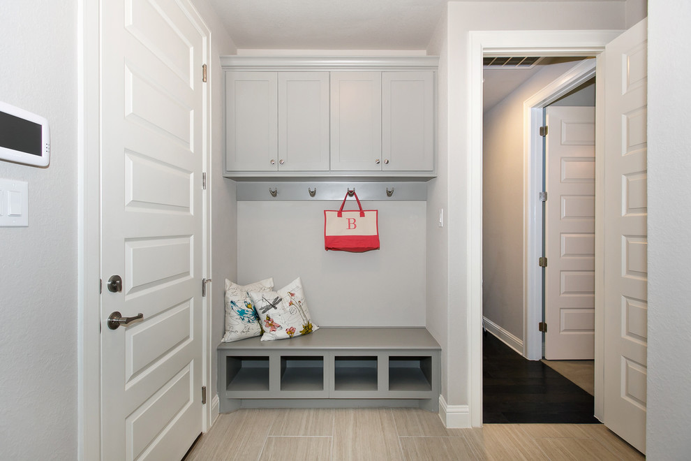 Commons at Rowe Lane, Pflugerville Garage Austin by Brohn Homes