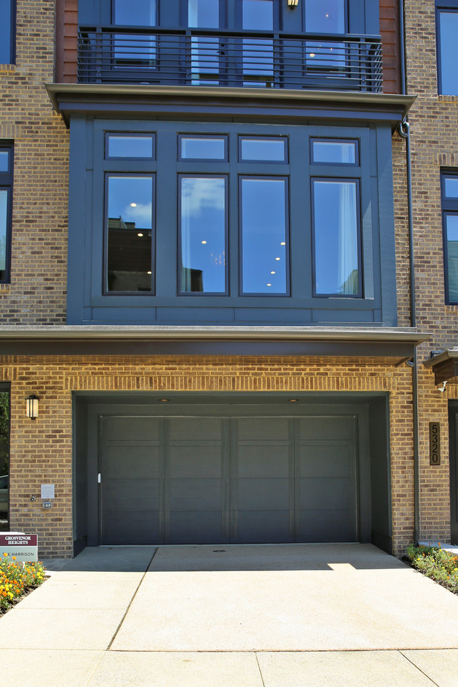 Courtyard Collection Garage Doors Classique Garage Washington, D
