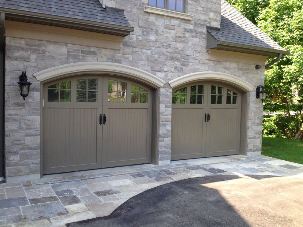 Minimalist Garage Door Supplier Toronto for Simple Design