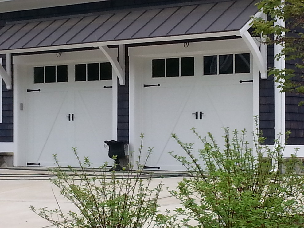 Visually striking Raleigh neighborhood garage door styles architectural diversity
