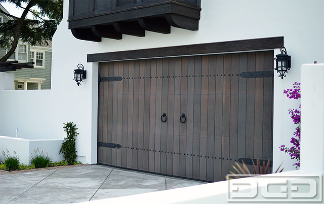 Customized Wood Garage Door Gate, A Authentic Garage Door