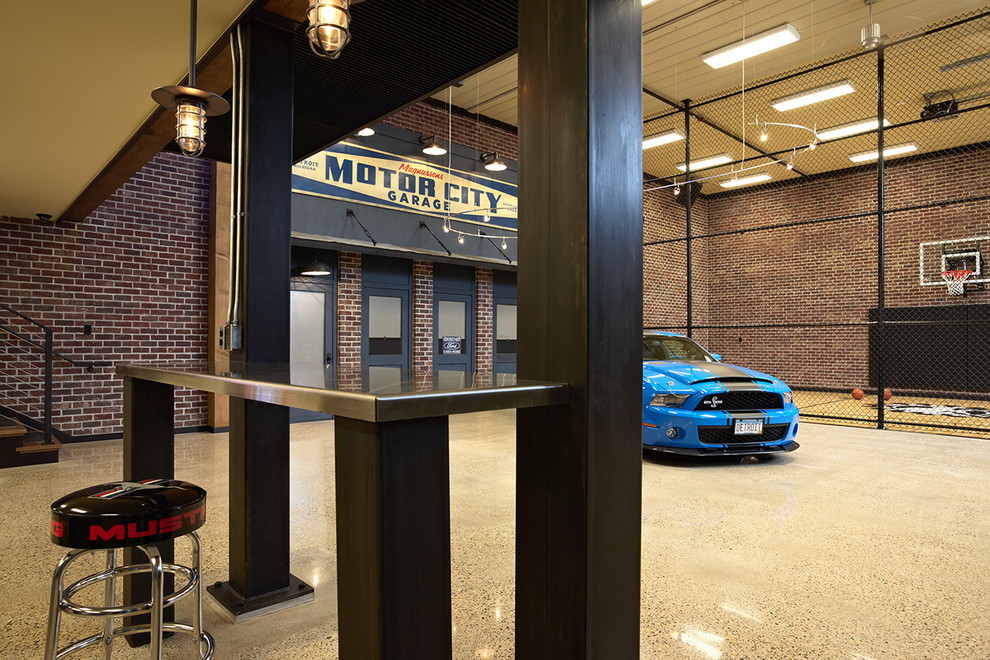 Design ideas for a bohemian garage in Minneapolis with four or more cars.
