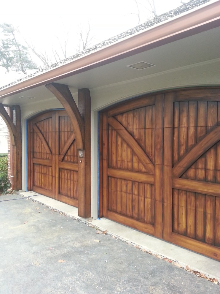 Large arts and crafts attached three-car carport photo in Little Rock