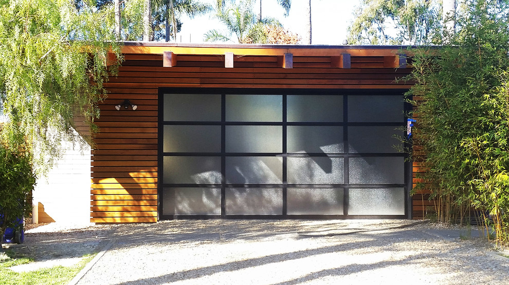 Full My View Of You! Modern Garage San Diego by Access Custom