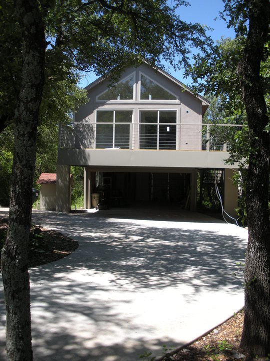 Garage Apartments/Garages Contemporary Garage Dallas by Sullivan Construction Houzz