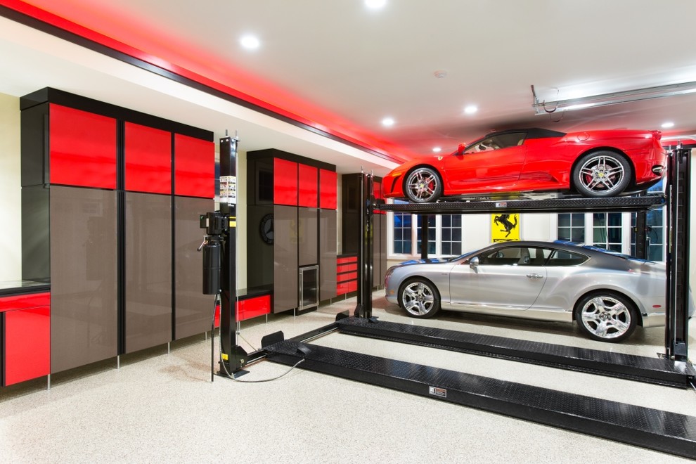 Trendy garage workshop photo in Chicago
