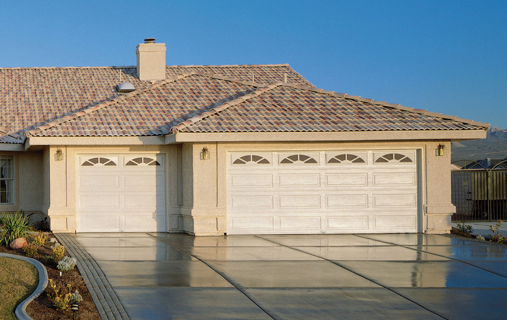 Garage Door Designs Transitional Tampa By Banko Overhead Doors - Banko Garage Doors Tampa