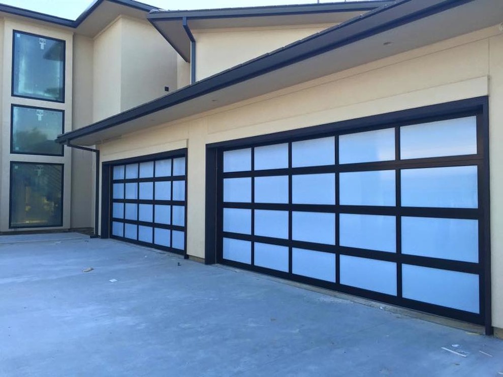 Garage Door Gallery Garage Dallas by Green Eagle Garage Door Houzz