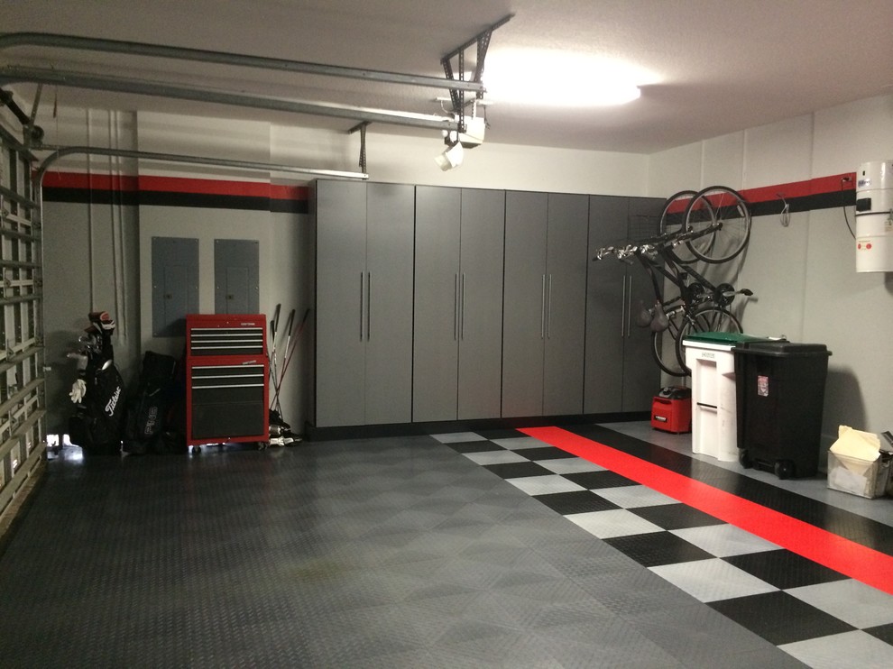 Design ideas for a modern attached garage workshop in Los Angeles.