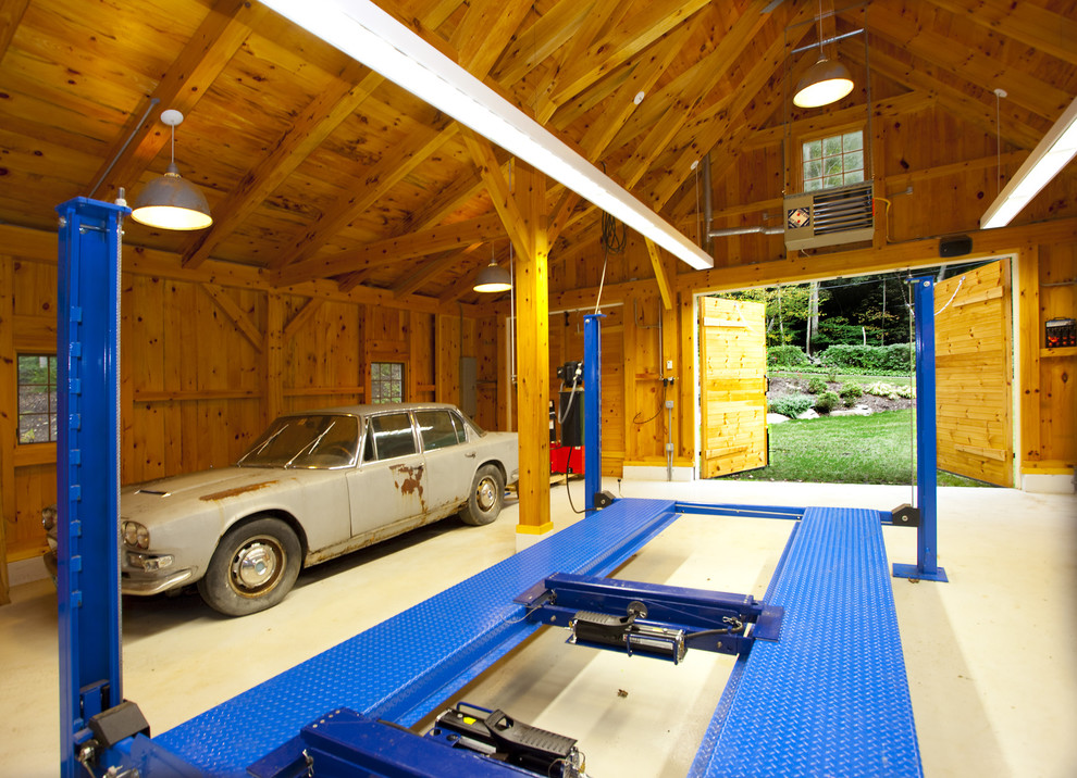 Пример оригинального дизайна: отдельно стоящий гараж в стиле кантри