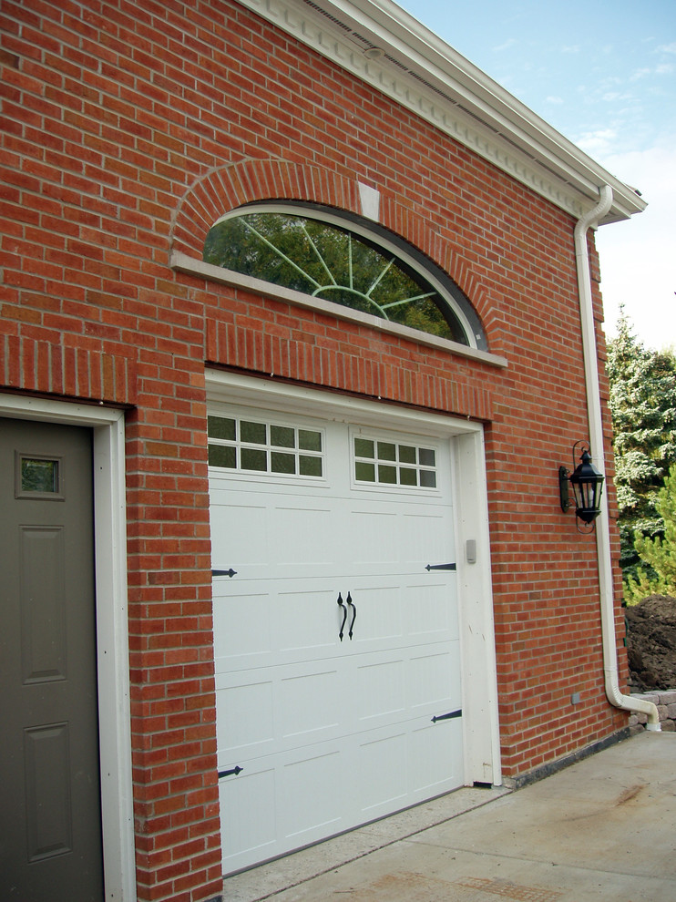 Colonial Styled Garage Door Traditional Garage Chicago