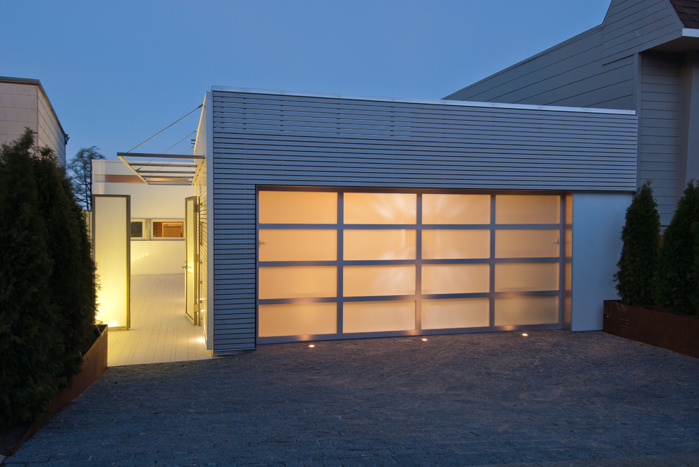 Trendy garage photo in San Francisco