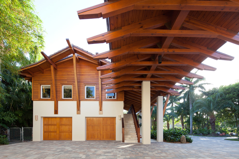 World-inspired double garage in Miami.