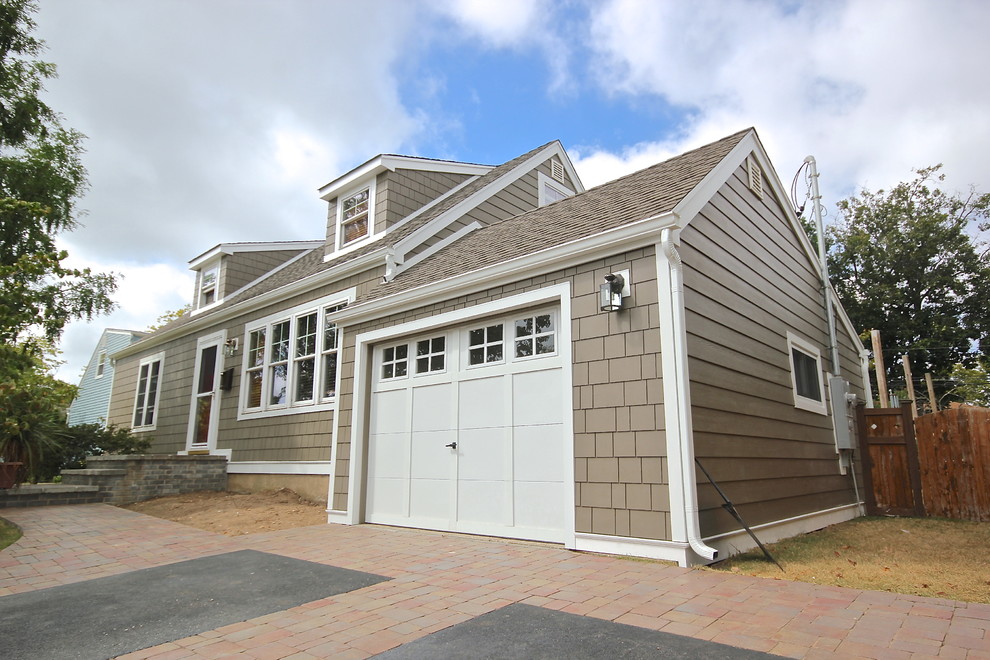 James Hardie Siding Project in Farmingdale, NY Traditional Garage
