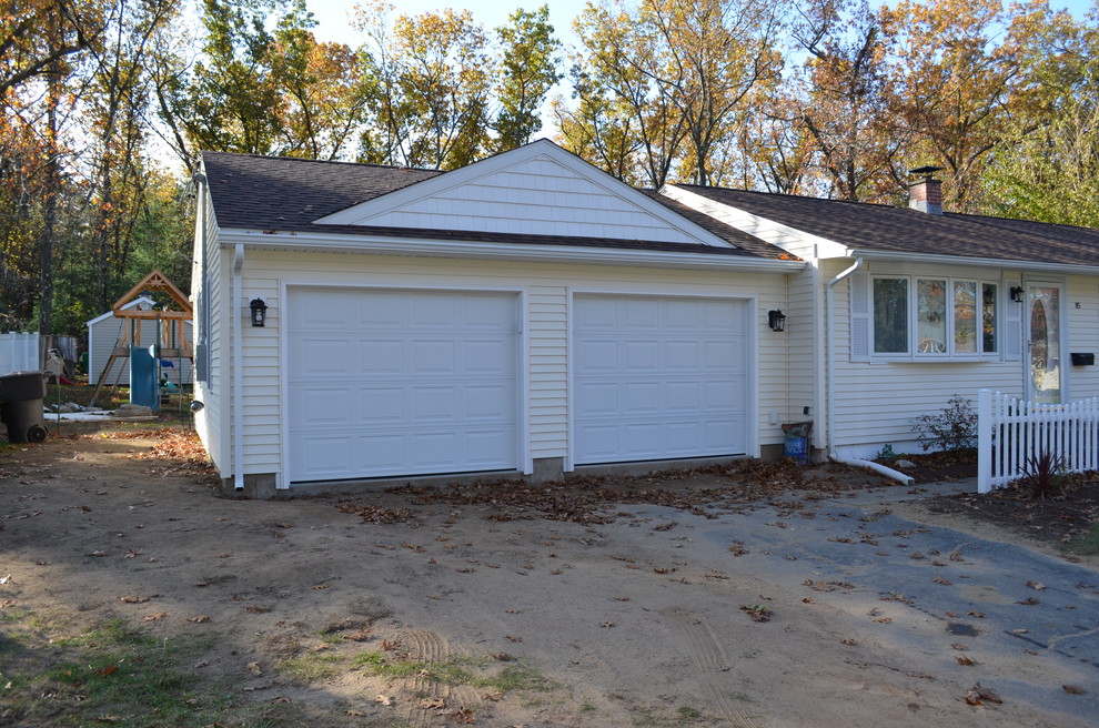 Joe R Traditional Garage Bridgeport by PerfectView Remodeling