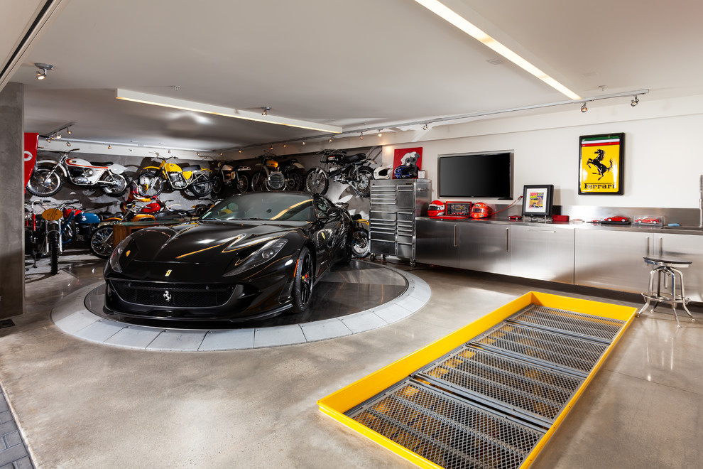 На фото: гараж в современном стиле