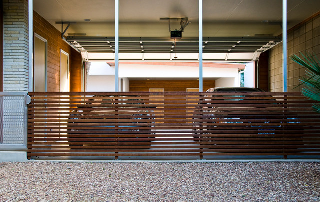 Lewis Lane - Modern - Garage - Austin - von Mark Odom Studio Inc