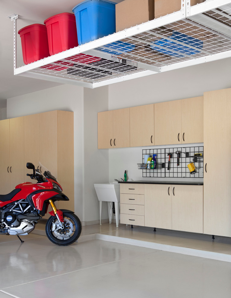 Maple Garage Storage System Modern Garage Toronto by