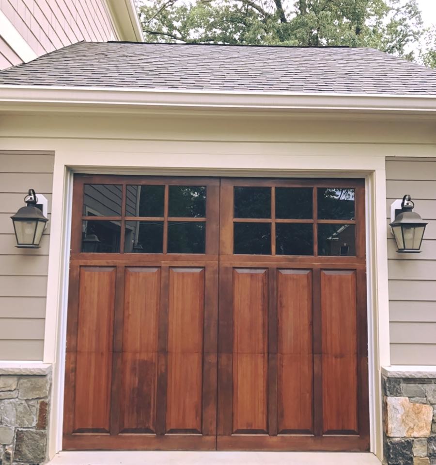 McLean for Bethesda Builders Clopay Reserve Collection Traditional