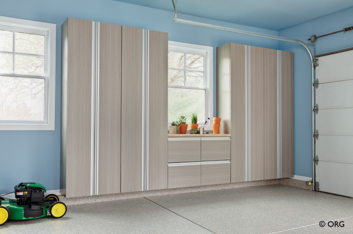 Example of a garage design in Grand Rapids