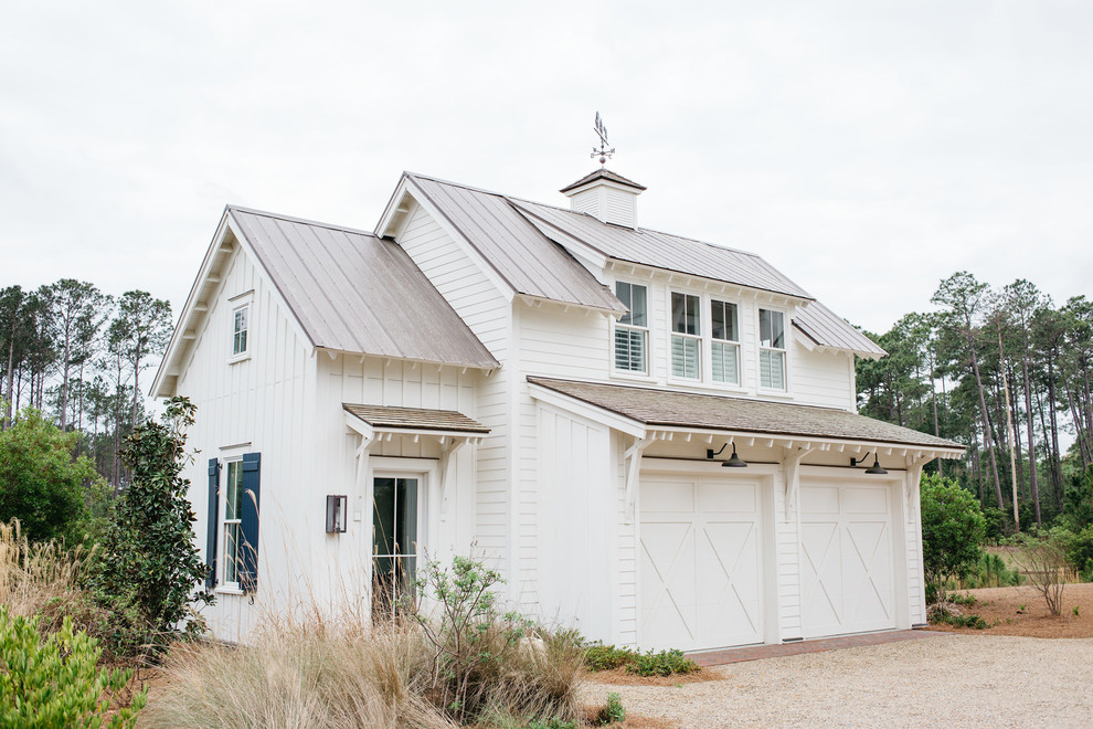 Design ideas for a medium sized rural detached double garage workshop in Charleston.
