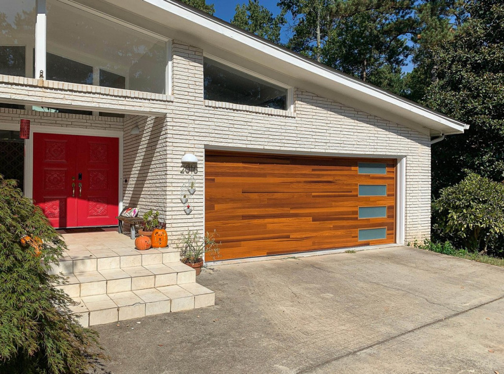 Inspiration for a 1950s garage remodel in Atlanta