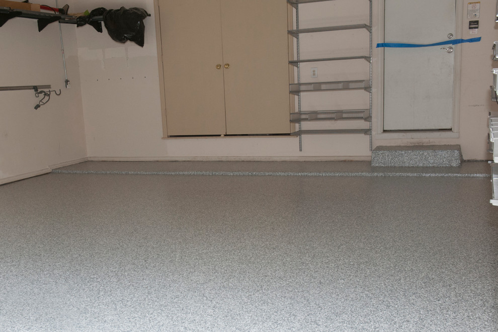 Preston Hollow Stonehenge Blend custom floor Traditional Garage