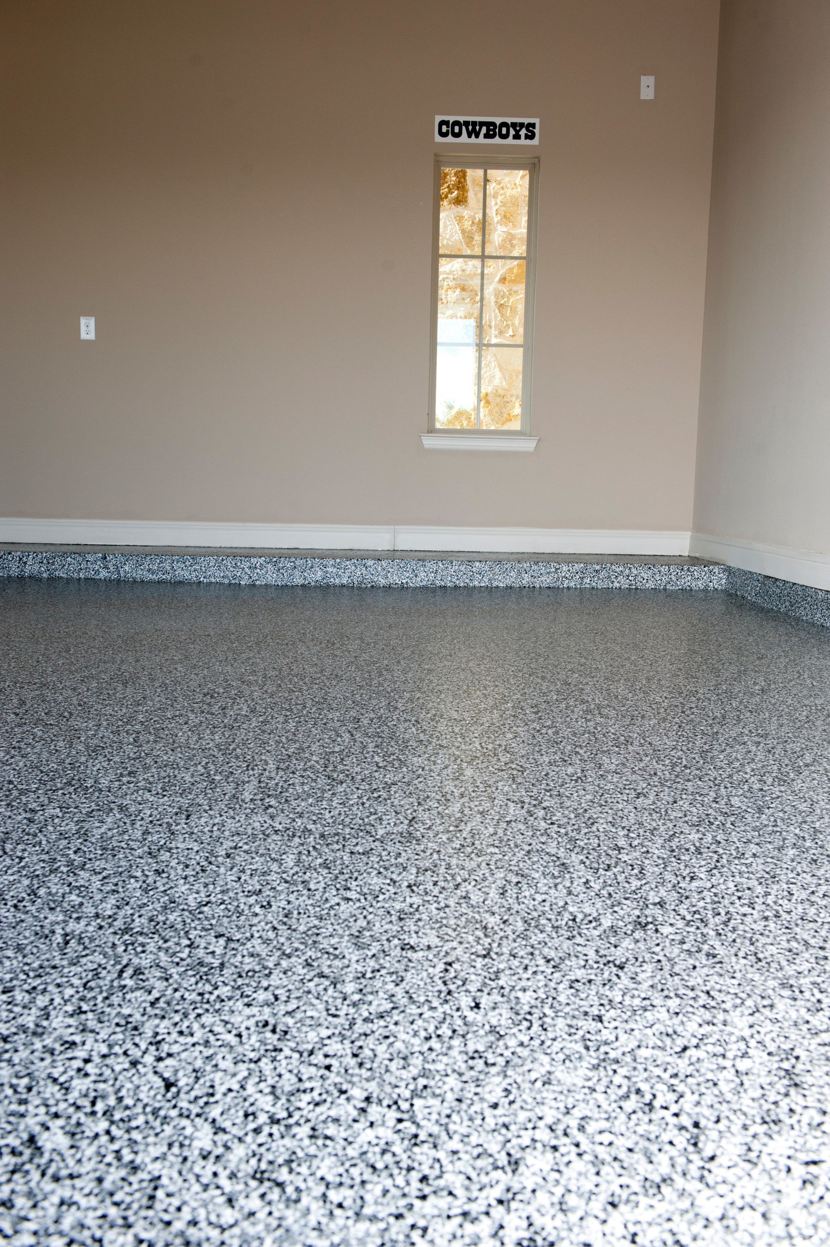 outdoor carport flooring on Rockwall Tx Sealmasters Blend Transitional Garage Dallas By Diamond Cut Garage Floors Garage Floor Coatings Houzz