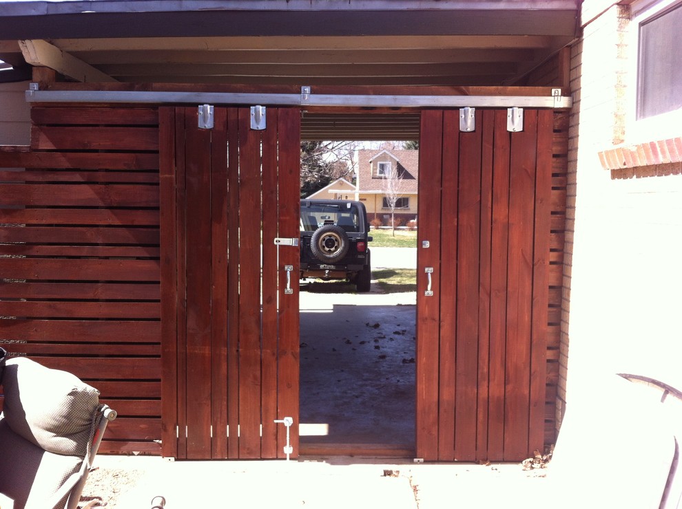 Sliding Barn Doors And Lean To Storage, Barn Doors For Garage Storage