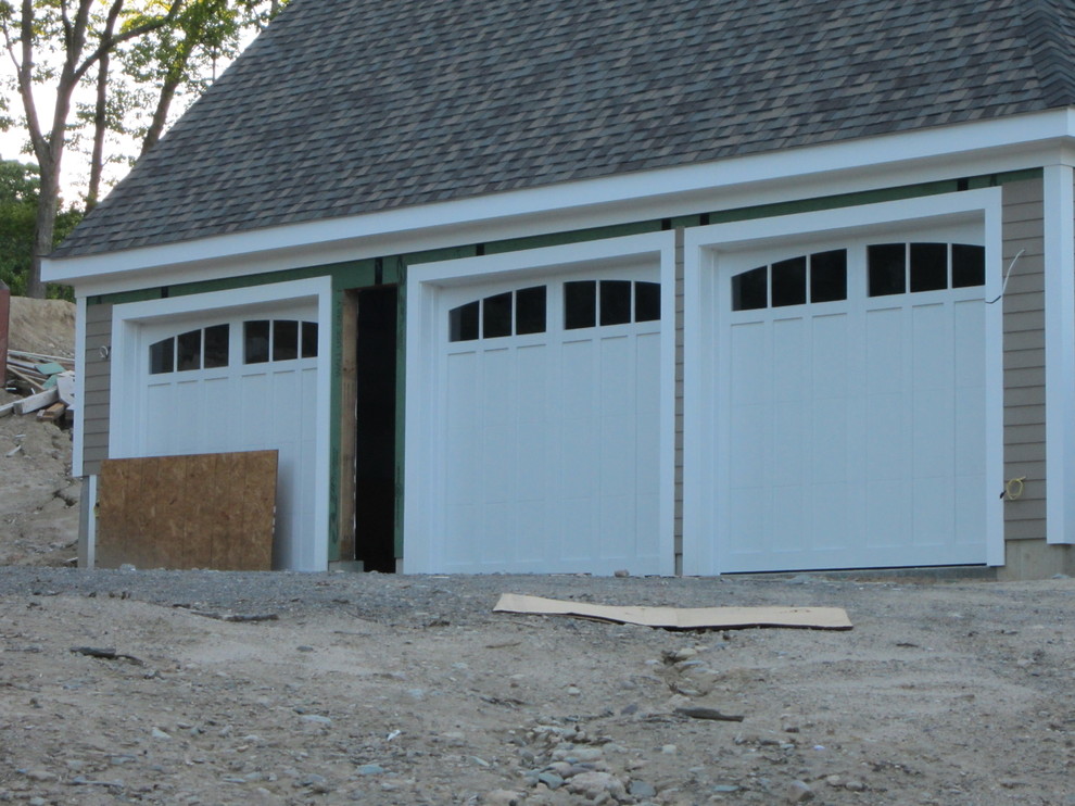 Example of a minimalist three-car garage design in Boston