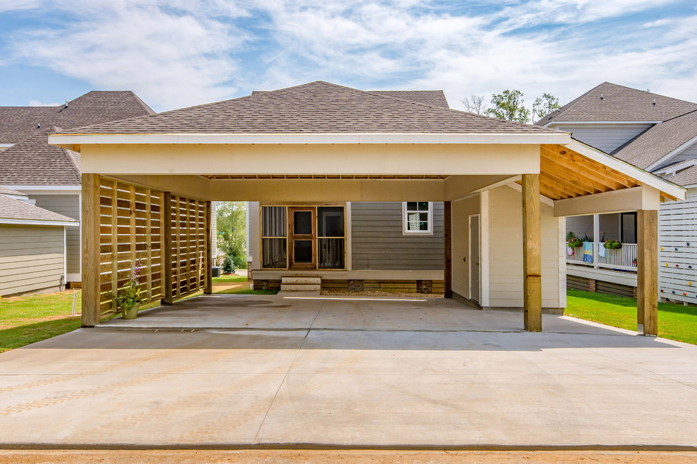 Idée de décoration pour un grand garage séparé champêtre.