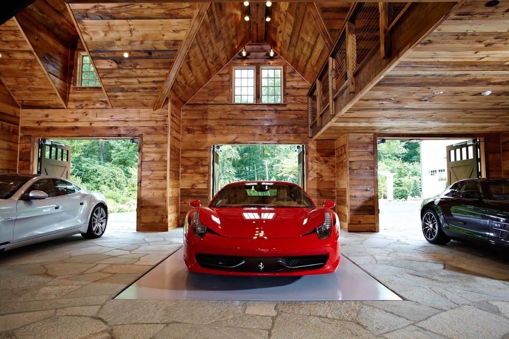 Design ideas for a classic garage in New York.