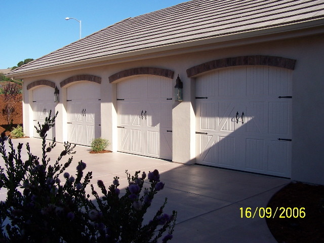 Large classic attached garage in San Luis Obispo with three or more cars.