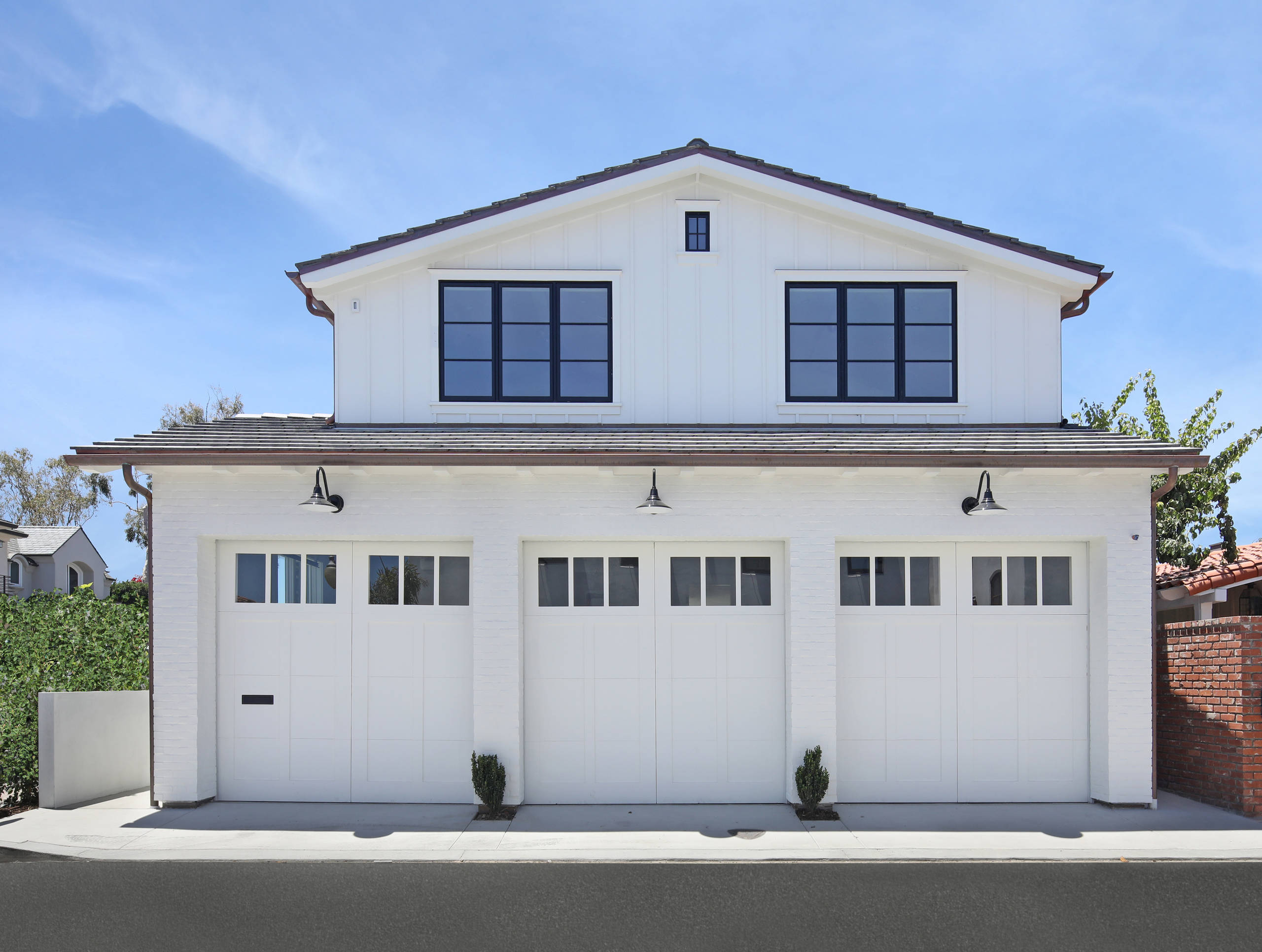 75 Beautiful Farmhouse Blue Garage Pictures Ideas December 2021 Houzz 75 Beautiful Farmhouse Blue Garage Pictures Ideas December 2021 Houzz