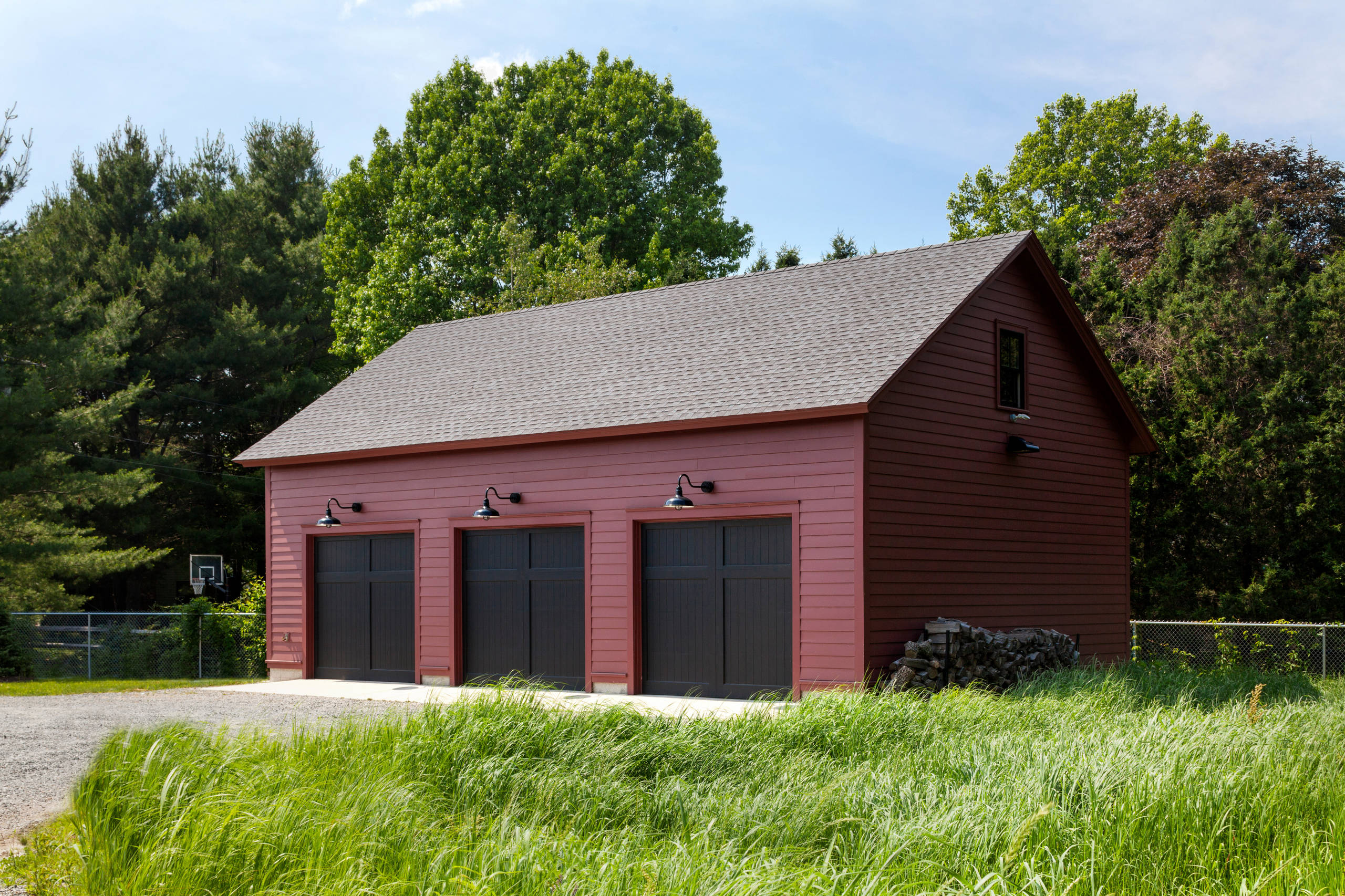 Working Garage Farmhouse Garage Boston By Jacob Lilley Architects Houzz