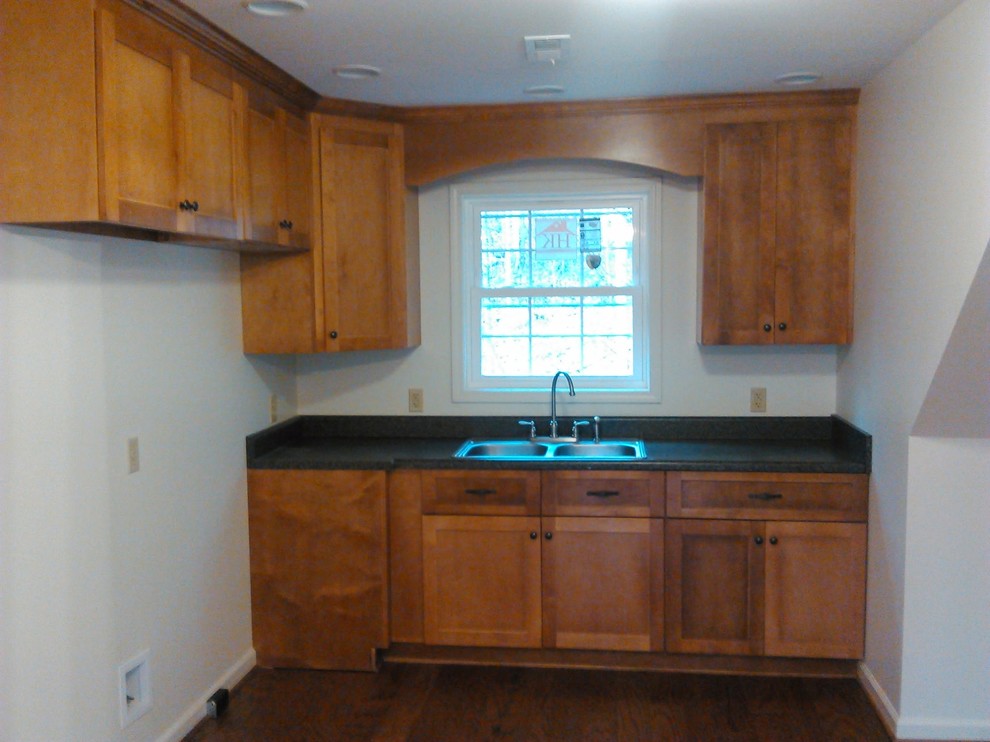 ZIEGLER GARAGE APARTMENT Traditional Garage Other by Dollman