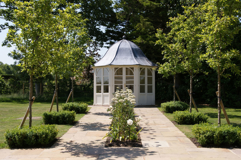 Klassisches Gartenhaus in Sussex