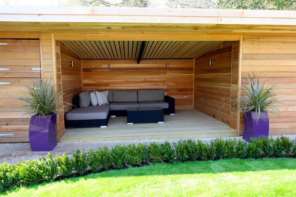 Inspiration for a contemporary garden shed and building in Essex.