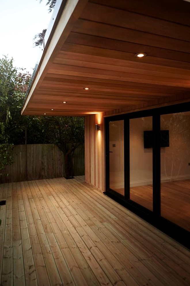 Idée de décoration pour un abri de jardin design.