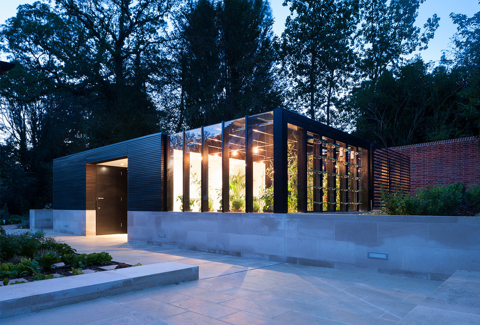 Inspiration for a contemporary garden shed and building in Hampshire.